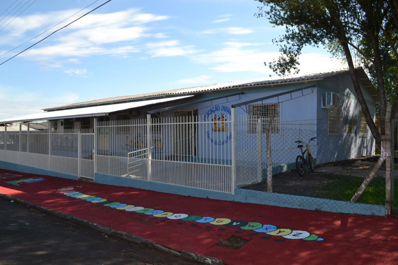 Andres inaugura obras da Escola Manoel dos Santos Ribeiro 